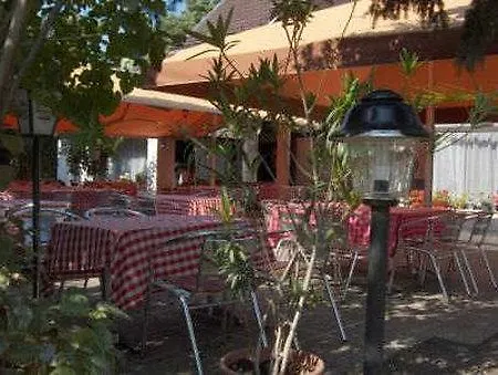Ξενοδοχείο Sas Club